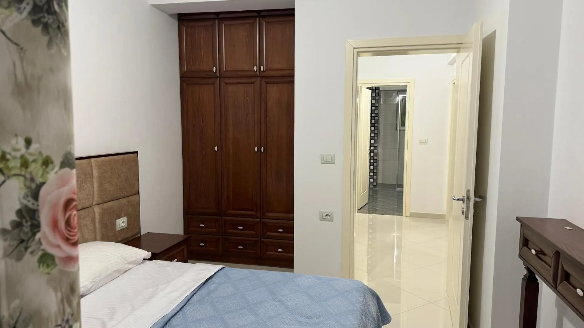 Daisy Apartment Sarande